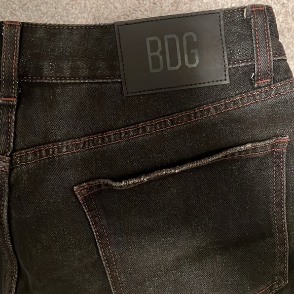 Black denim shorts - Picture 5 of 5